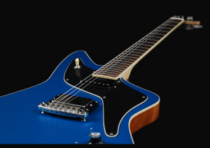 FF Blue Vooraanzicht 2 Witte achtergrond