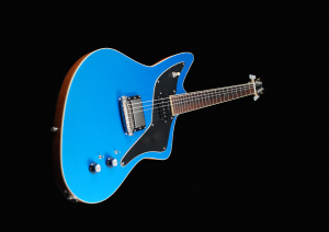 FF Blue Vooraanzicht 3 Witte achtergrond